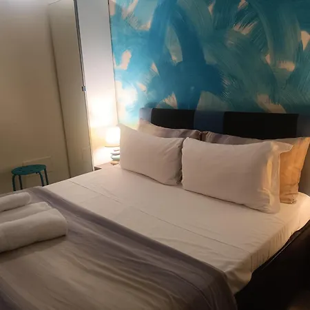 ベッド・アンド・ブレックファスト Enjoy 3*