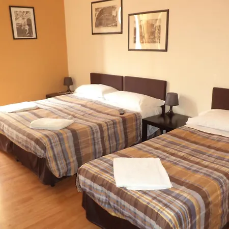 Enjoy Bed and Breakfast Ρώμη